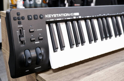 M-Audio Keystation 49 MK3 49-Note Keyboard Controller | Long & McQuade